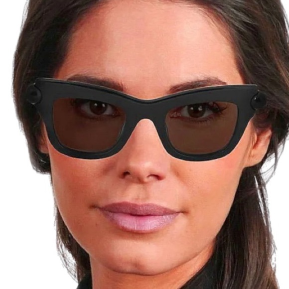 $750 Christopher Kane Cat Eye Sunglasses Black Grey Lens Sleek Polished Bold - Picture 10 of 15